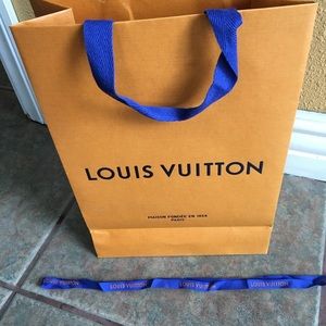 Louis Vuitton store shopping bag empty